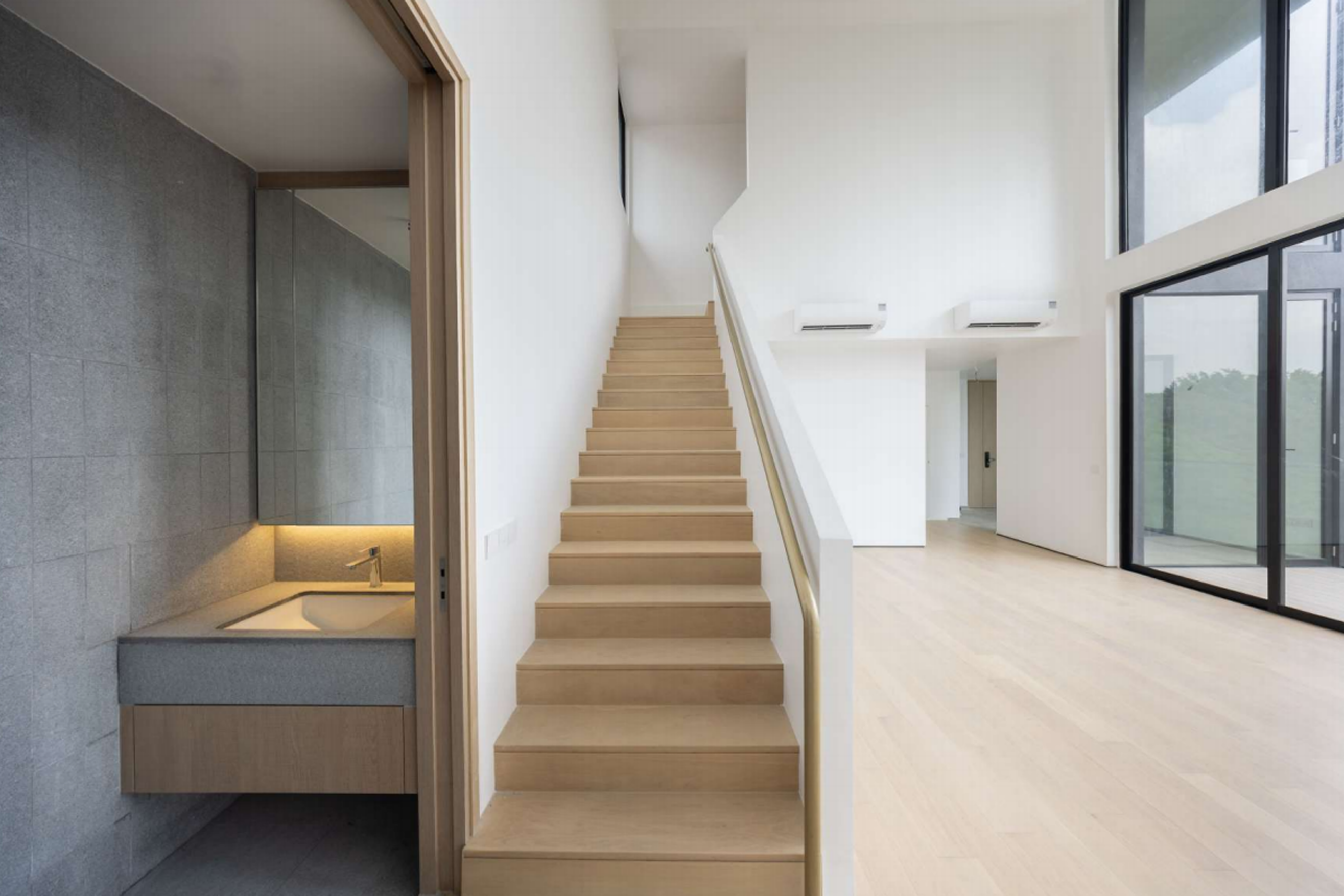 c18204d90c5f38be8985647d7b8630ea 1